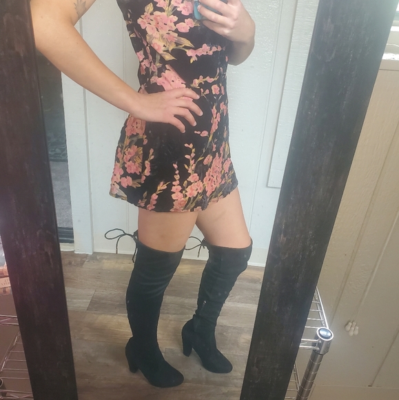 HPx3 🎉Black Vegan Suede Over the Knee Boots - Picture 5 of 7